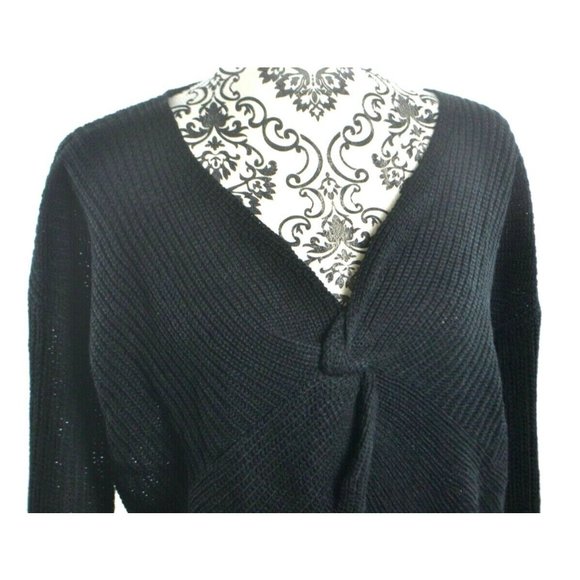 SHE + SKY - Women's V-Neck Sweater, Size Small,‎ NWT - Picture 2 of 5